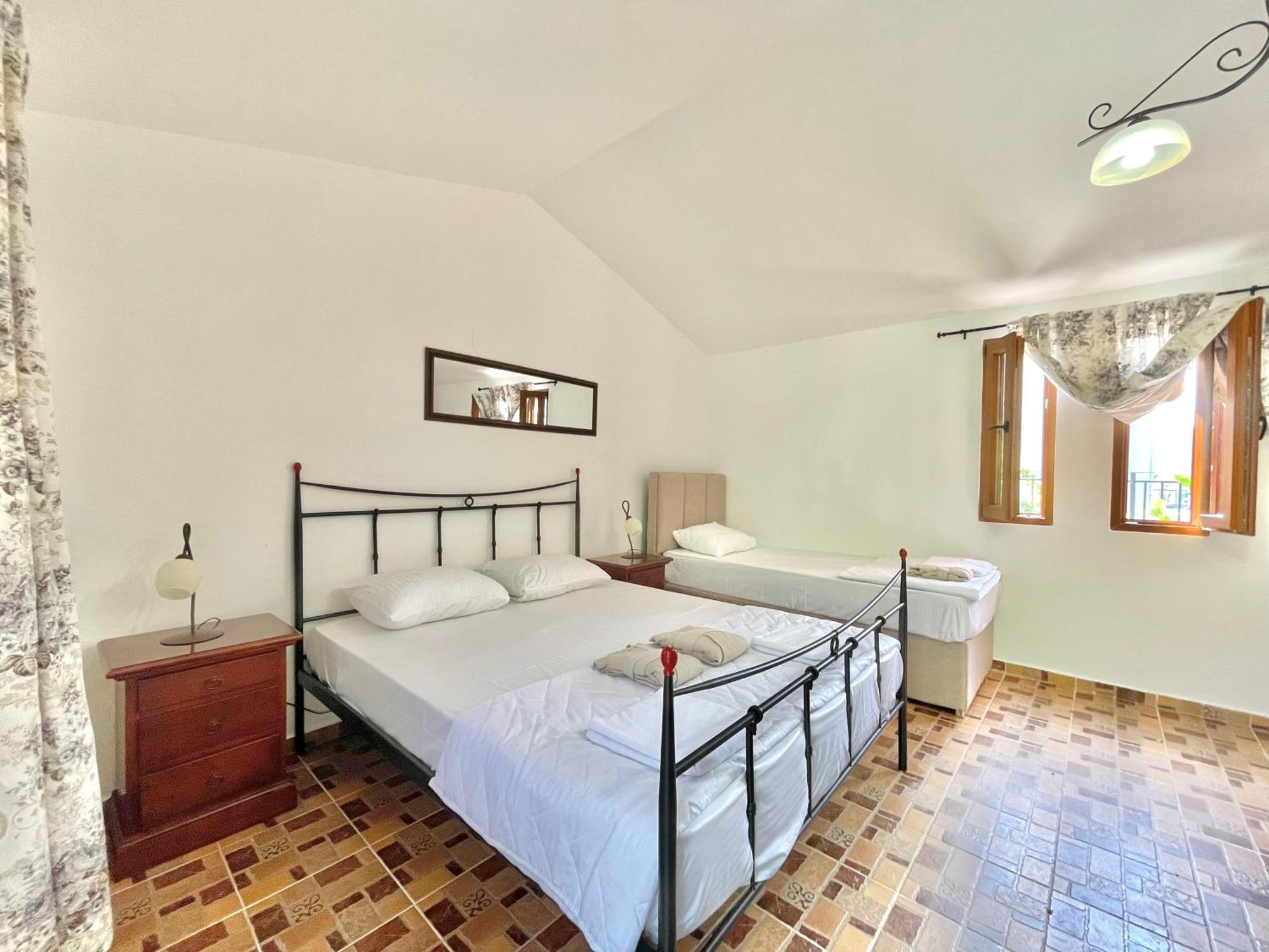 Opera Jaz Hotel Budva