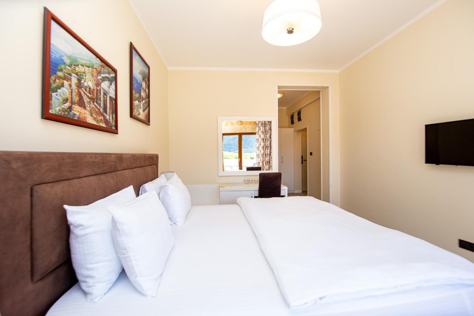Opera Jaz Hotel Budva