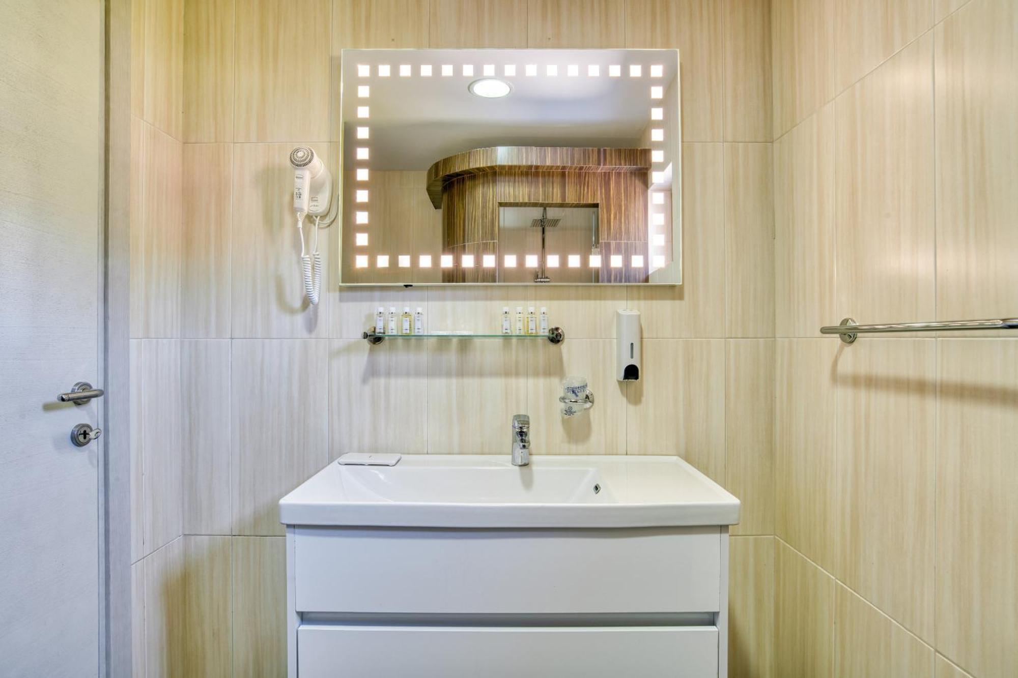 Hotel Opera Jaz