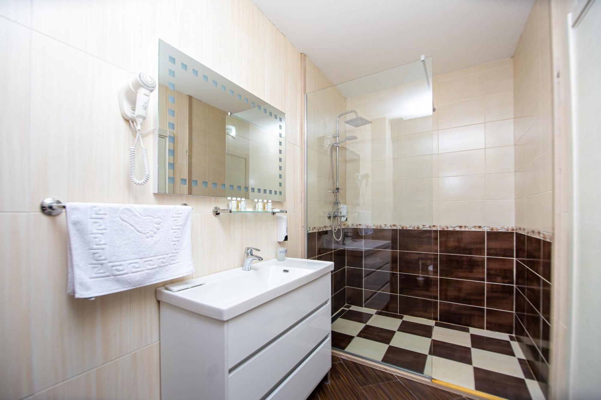 Opera Jaz Hotel 3*